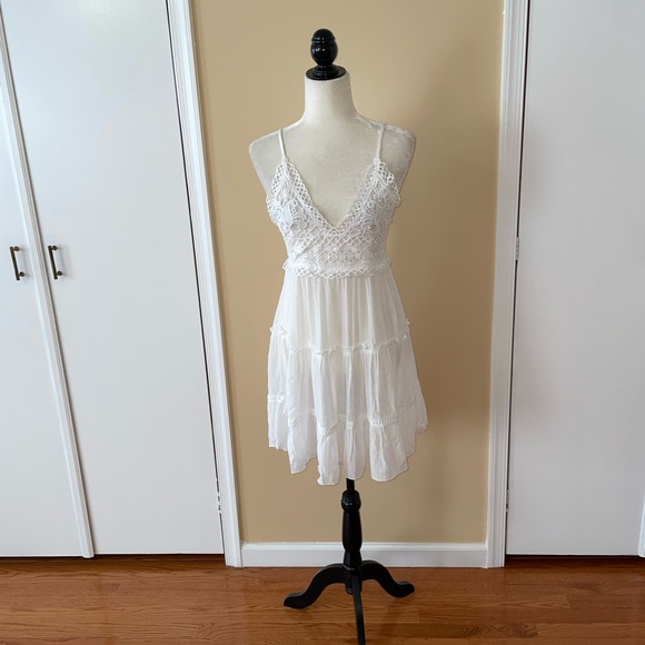 White Crochet Top Backless Mini Beach Coverup Dress - Picture 2 of 8